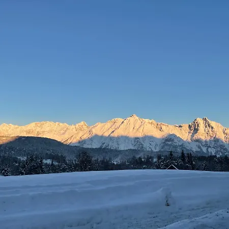 W2 Haus Ganghofer لوتاش