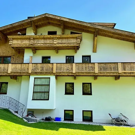 W2 Haus Ganghofer Apartman